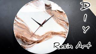 DIY  Epoxy resin wall clock. White and gold. Resin Art Tutorial.