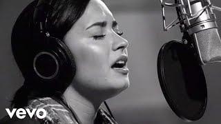 Demi Lovato - Stone Cold Live In Studio