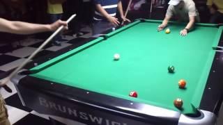 Efren taught how to shot the frozen ball