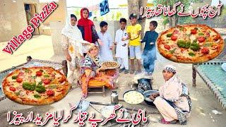 Crunchy PizZa Kia Ghar Pay Tiyyar  Village Pizza Recipe  Village Food Secret Taiba Vlogs