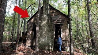 SO CREEPY WE RAN Mysterious Abandoned House Found In The Woods Of Georgia