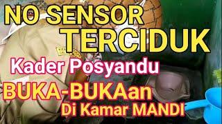 JANGAN DI SKIP .. TERCIDUK.. Kader POSYANDU Buka Bukaan di kamar mandi.. full Durasi  no SENSOR 