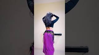 The 90s classic #cholikepeeche #orientaldance #bellydance #bellydancer #fusion #bollywoodsongs