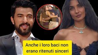 Tuğba Büyüküstün e Engin Akyürek che non possono essere considerati intimi nemmeno quando si baciano