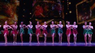 Show Clips CHRISTMAS SPECTACULAR STARRING THE RADIO CITY ROCKETTES