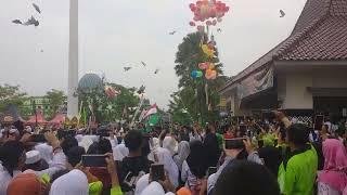 PELEPASAN SERATUS BURUNG MERPATI DALAM RANGKA SATU ABAT  NU DAN MENYAMBUT BULAN RAJAB