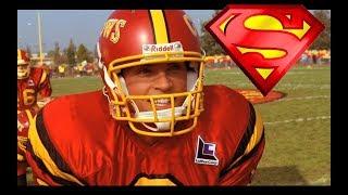 Smallville. American football. Clark saves with Chloe
