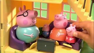 Smyths Toys - Peppa Pigs Deluxe Playhouse