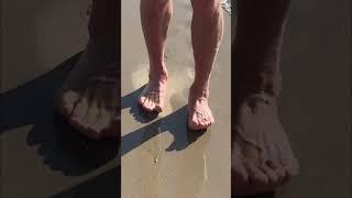 Укрепляй стопу чтобы шагать и бегать уверенно упражнения на песчаном пляже