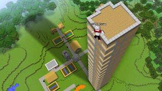 КАК МНЕ СБЕЖАТЬ С КРЫШИ НЕБОСКРЕБА В МАЙНКРАФТ Топовский Minecraft