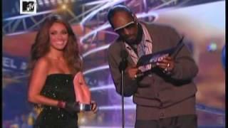 ANAHI ENTREGA PREMIO EN LOS MTV LOS ANGELES 2009 POR SYLOME