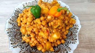 easy to make chickpeas and potatoe  sana bunha recipe