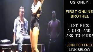 HOT RIHANNA Very SEXY scene with a LUCKY FAN in LIVE CONCERT