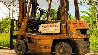 Old Forklift Trucks Restoration Project  TOYOTA Forklift Engine Repair