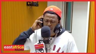 YOUNG LUNYA AWAONESHA MICHANO MIKALI WATU WANAOMDISS HAUJUI FREESTYLE