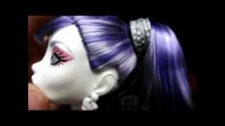 Monster High Spectra Vondergeist Dot Dead Gorgeous Review