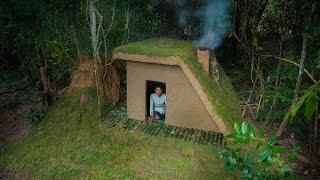 Girl Builds a Little Ground Villa in the Deep Jungle to Live by Ancient Skills