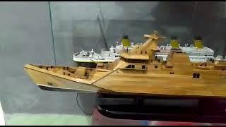 MINIATUR KAPAL