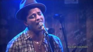 Bruno Mars - Grenade live at las vegas