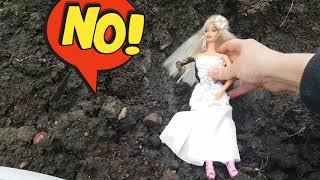 Barbie - Barbie fails. Barbie dive into a mud . White dress