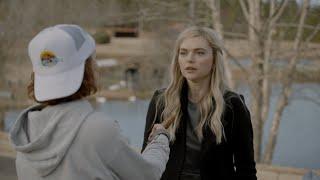 Legacies 4x15 Jen finds out that Lizzie is stalling her. Aurora takes the key