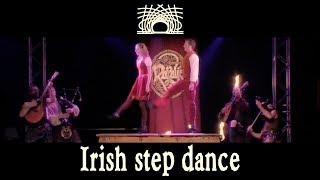 Irish hardshoe step dancing on tabletop - Rapalje Celtic Folk Music @ Balver Höhle