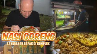 JJS I JALAN JAJAN SANTAI I Bapak bule beli nasi goreng langganan sambil santai malam-malam