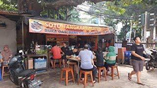 SALAH SATU SOTO TANGKAR TERAMAI DAN TERENAK  INDONESIAN STREET FOOD