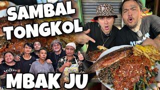 AJAKIN VICKY NITINEGORO MASUK PASAR WONOKROMO DEMI MAKAN DI SAMBEL TONGKOL MBAK JU..