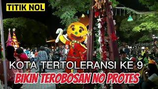 Balai Kota Solo Dihias Pernak Pernik Natal - 