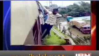 Mumbai Local Train Stunt