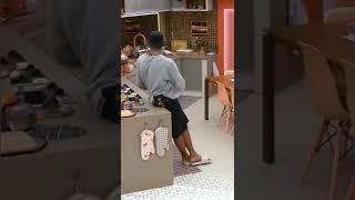 PA IMPLICANDO COM A JADE KKKK FOFINHO