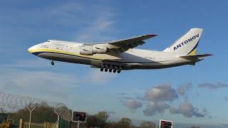 Antonov 124 landing at Brize Norton