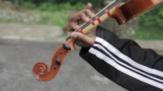 Violin player CHINAZA second psong
