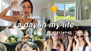 VLOG  a day in my life *cooking friends etc*