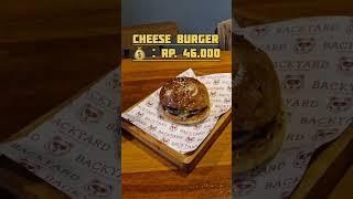 makan burger di backyard smoke & buns jogja #kuliner #burger #smoke