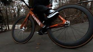 WHY YOU SHOULD RIDE YOUR BIKE WITHOUT BRAKES Brakeless Cycling