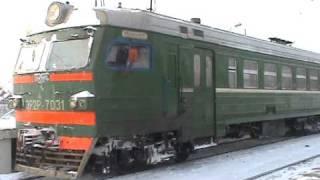 Электропоезд ЭР2Р-7031 платформа Сушкинская