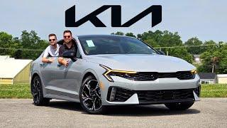 2025 Kia K5 GT-Line -- Are BIG Screens & MORE Enough to KO Camry?? Value-Packed