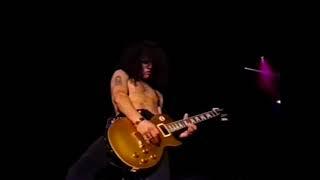 Sweet Child O Mine - Slash Solo - Tokyo 92