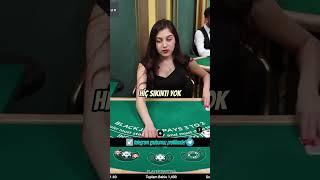  DÜNYANIN EN KISKANÇ KURPİYERİ   #blackjack #momoreis #shorts