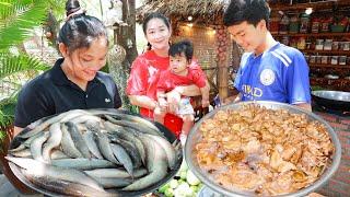 Happy Family Food Mommy Chef Sros prepare delicious meal in countryside - Cooking with Sros