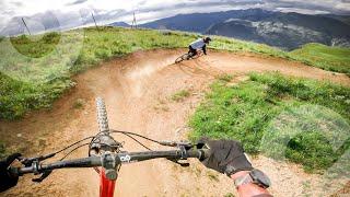 The perfect trail to start downhill mountain biking    Vallée Blanche trail at 2 Alpes bike park