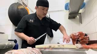 How to Cutting salmon fish in  sushi?