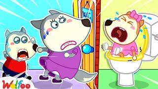 Wolfoo Mommy Help Lucy Is Stuck in the Toilet  Wolfoo Family