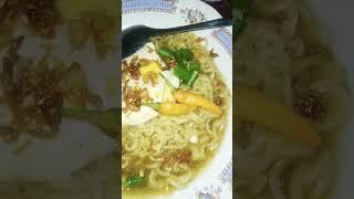 mau pulang malah di bikinin mie #ayuchannel #tkisaudiarabia #cooking  #mie