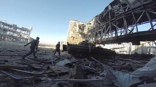 Battle of Donetsk Airport - Intense Combat Footage and Heavy Clashes Fighting  War in Ukraine