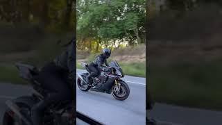 Lady Rider on a Yamaha R1