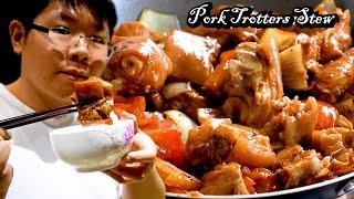 How Chinese Chef Cooks Pork Trotters Stew in Pressure Cooker