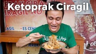 Jakarta Street Food - FAMOUS KETOPRAK at Ketoprak Ciragil in Jakarta Indonesia